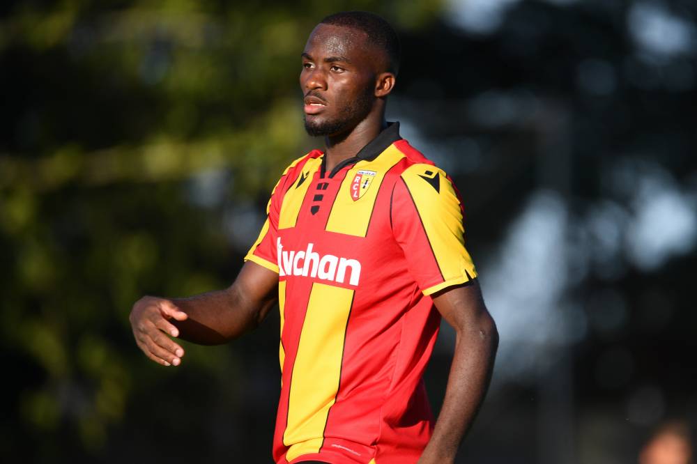 Ignatius Ganago - Foot Azimuts