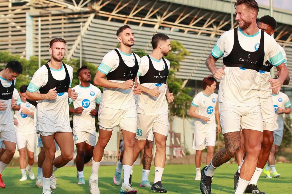 1000161032 - Foot Azimuts