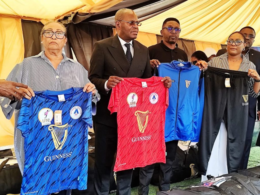 WhatsApp Image 2026 02 05 at 14.16.44 2 - Foot Azimuts