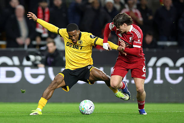 PL : Jackson Tchatchoua et Wolverhampton renversent Liverpool