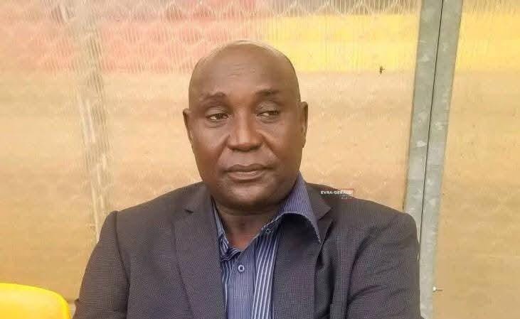 Souleymanou Aboubakar sur le banc de Stade Renard de Melong