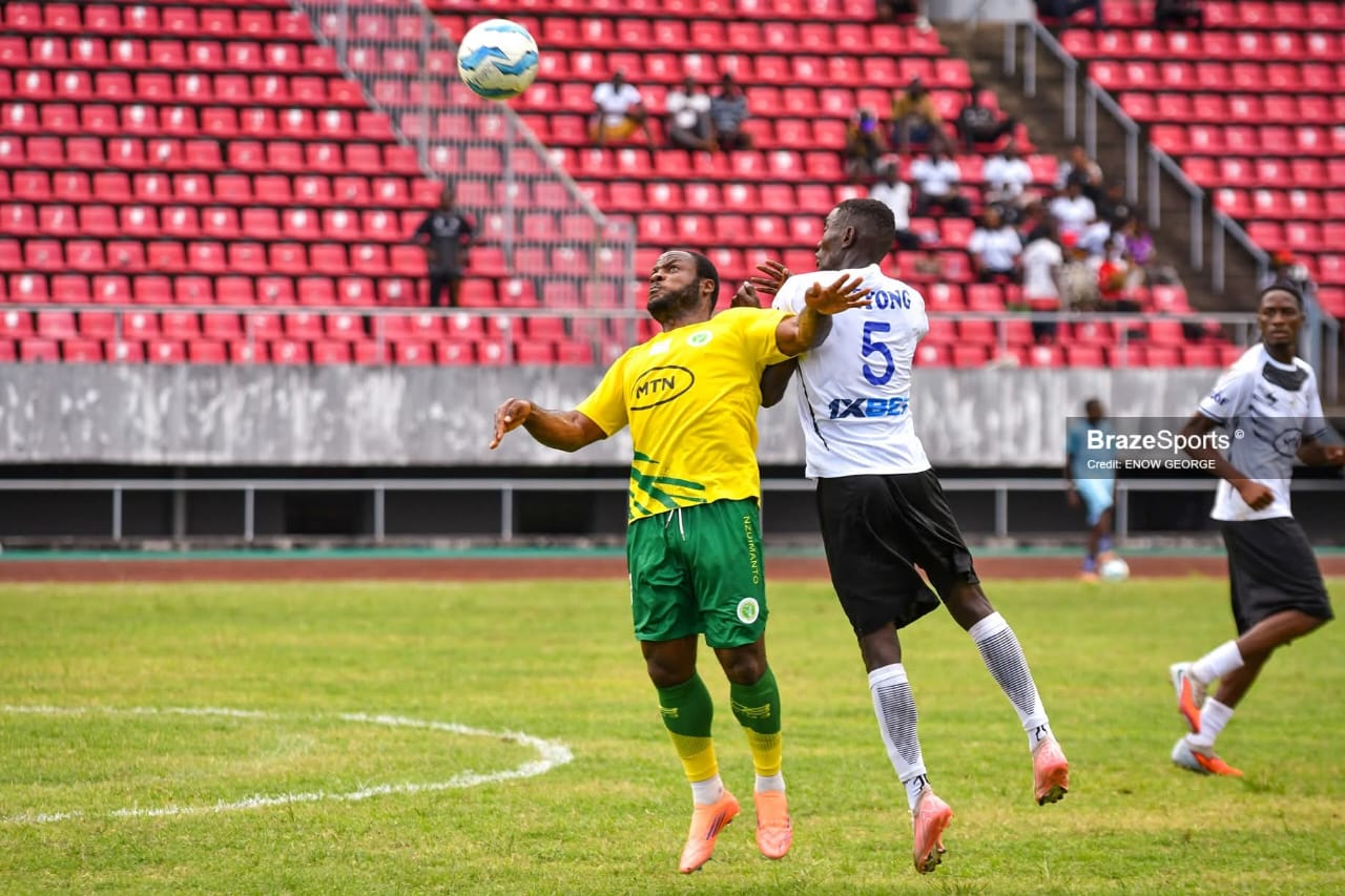 Statistiques MTN Élite One après 10 journées classement buteurs attaque défense