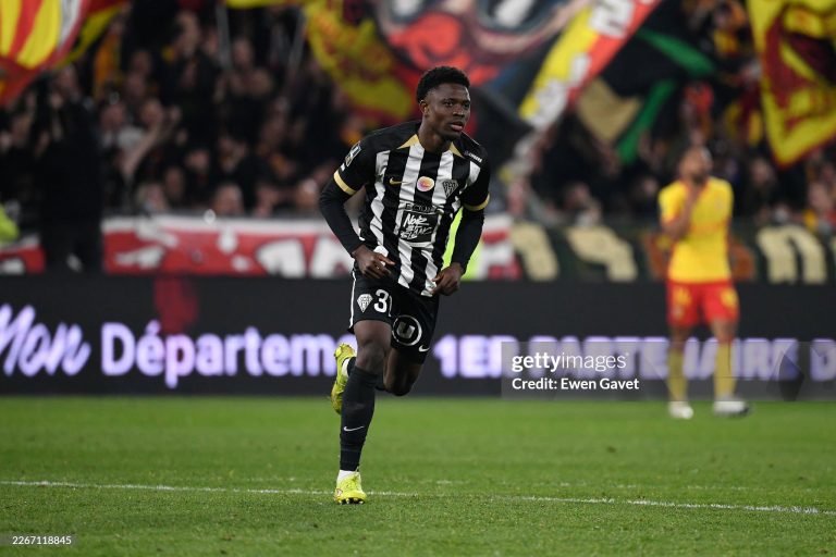 gettyimages 2267118845 2048x2048 1 - Foot Azimuts