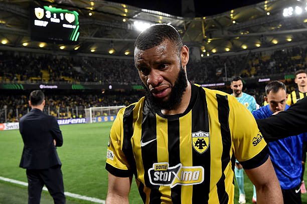 gettyimages 2271692594 612x612 1 - Foot Azimuts