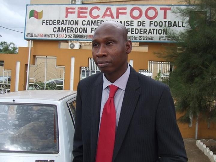 Abdouraman Hamadou Babba critiquant la gestion de Samuel Eto’o à la FECAFOOT lors de l'émission L'Arène.